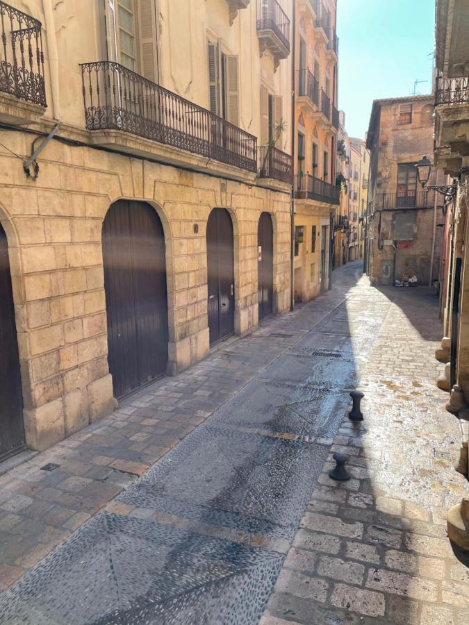 Espacioso Piso Con Entrada Independiente En Part Alta De Tarragona! Dış mekan fotoğraf